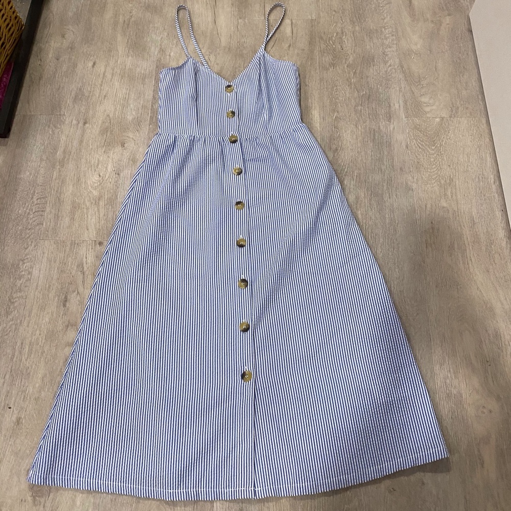 Seersucker Button Front & Lace Up Back Midi Dress